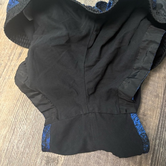 Womens Running Shorts Black Blue Sz M Pockets Elastic Waist Nike Athletic - Picture 9 of 9